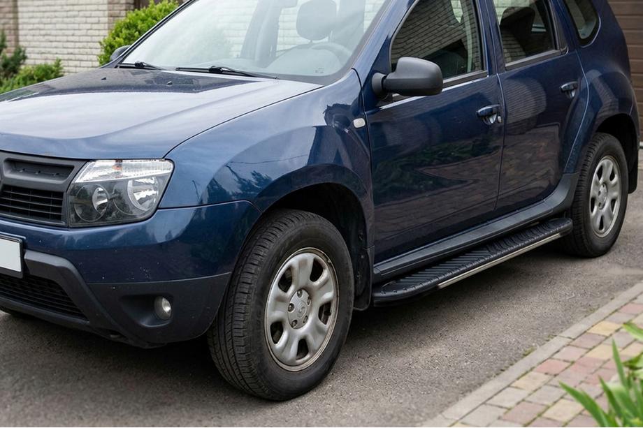 Dacia Duster 2008–2018 Stranske stopnice Bosphorus Grey (2 kos., aluminij) Image