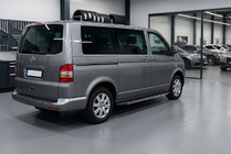 Volkswagen T5 Caravelle 2004–2010 Stranske stopnice Bosphorus Grey (2 kos., aluminij) Kratka medosna razdalja fotografija 1
