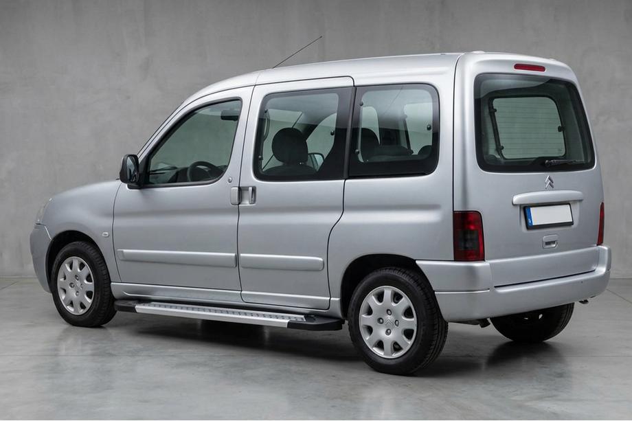 Citroen Berlingo 1996–2008 Bočne stopnice New Vision Grey (2 kos, aluminij) Image