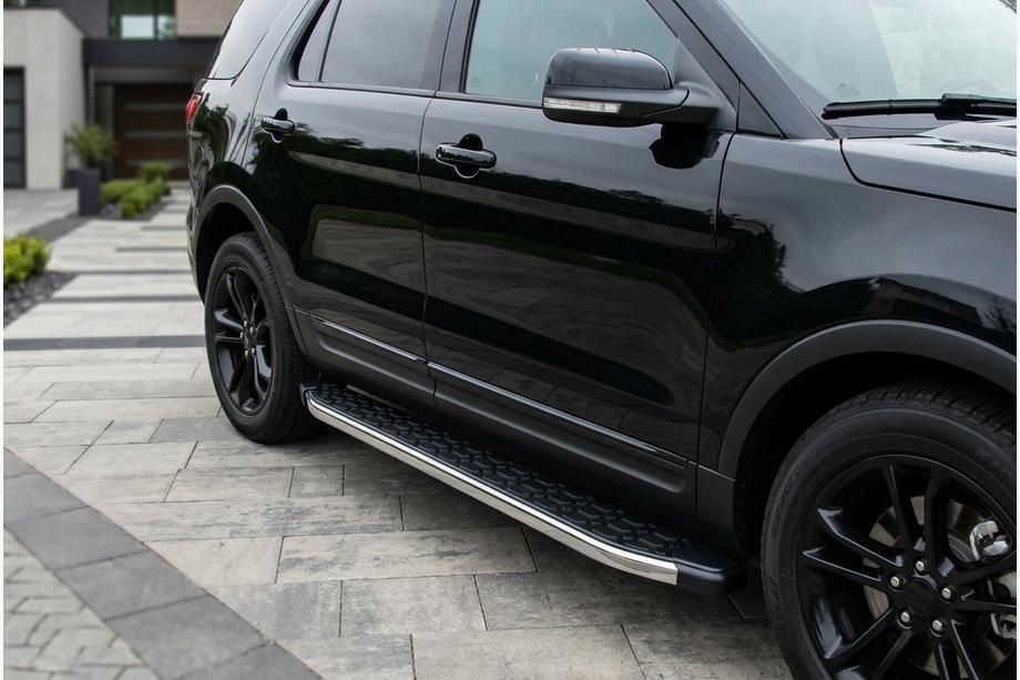 Ford Explorer 2011–2019 Stranske stopnice BlackLine (2 kos, aluminij) Image