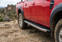 Ford Ranger 2007–2011 Stranske stopnice BlackLine (2 kos, aluminij) fotografija 1