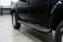 Ford Ranger 2007–2011 Stranski pragovi Tayga Black (2 kosa, aluminij) fotografija 1