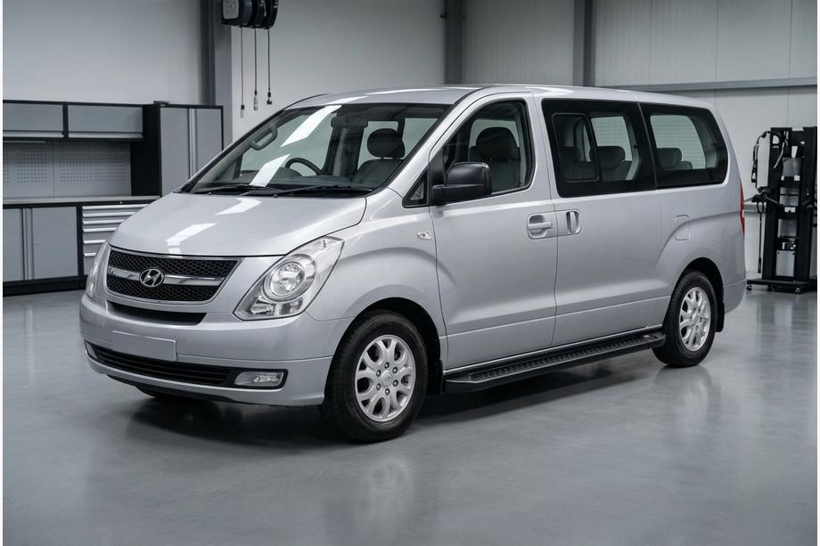 Hyundai H300, H1, Starex 2008–2020 Stranske stopnice Allmond Black (2 kosa, aluminij) Image