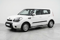 Kia Soul I 2008–2013 Bočne stopnice Tayga V2 (2 kosa, aluminij) fotografija 1