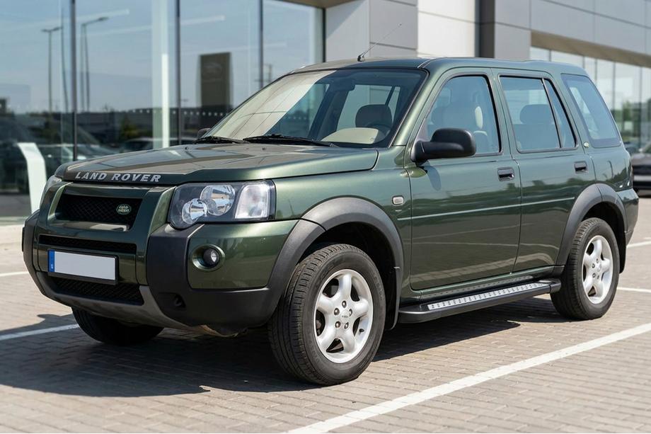 Land Rover Freelander I 1997–2006 Stranske stopnice New Vision Black (2 kosa, aluminij) Fotografija 1