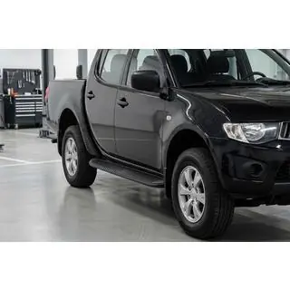 Stranski pragovi Tayga Black (2 kosa, aluminij) fotografija 1