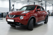 Nissan Juke 2010–2019 Bočne stopnice New Vision Grey (2 kos, aluminij) fotografija 1