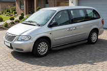 Chrysler Voyager 2001–2007 Stranski pragovi Tayga Black (2 kosa, aluminij) fotografija 1