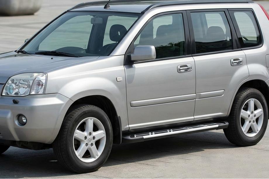 Nissan X-trail T30 2002–2007 Stranske stopnice Sunrise (2 kosa, aluminij) Fotografija 1