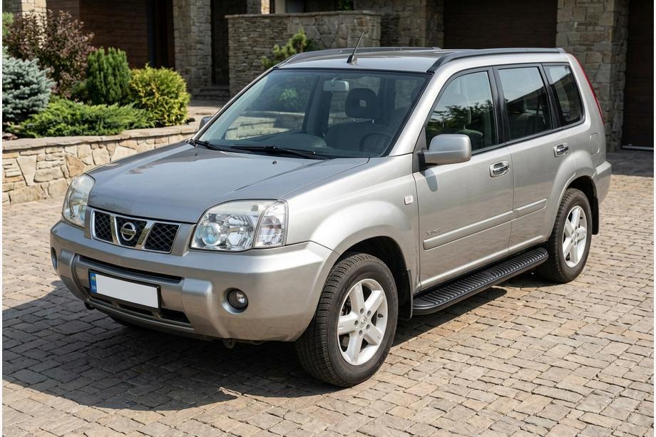 Nissan X-trail T30 2002–2007 Bočne stopnice Tayga Black (2 kos, aluminij) Image