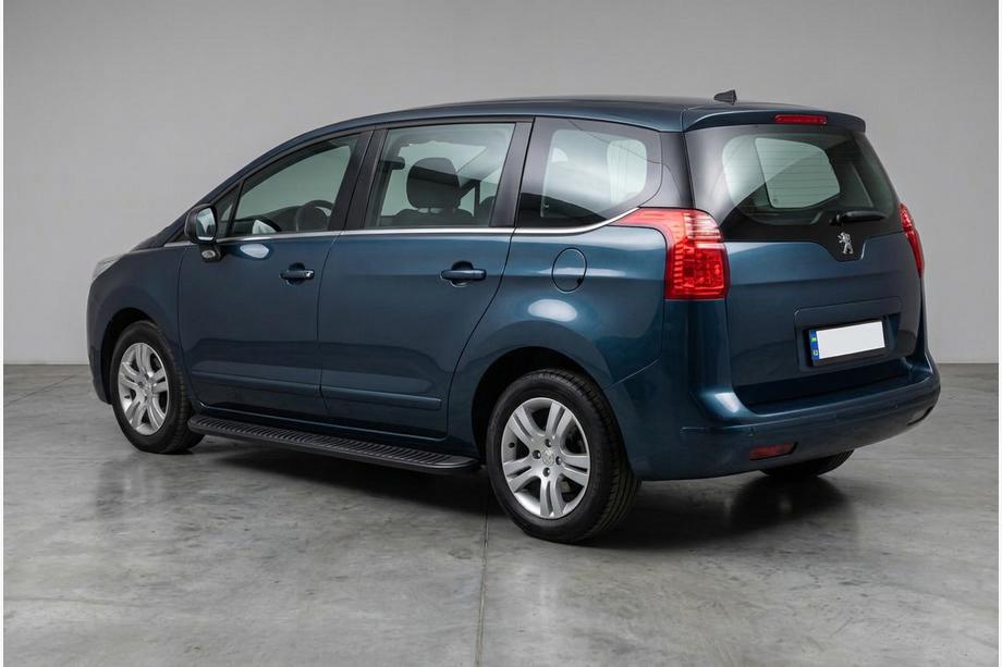 Peugeot 5008 2009–2016 Stranski pragovi Tayga Black (2 kosa, aluminij) Image