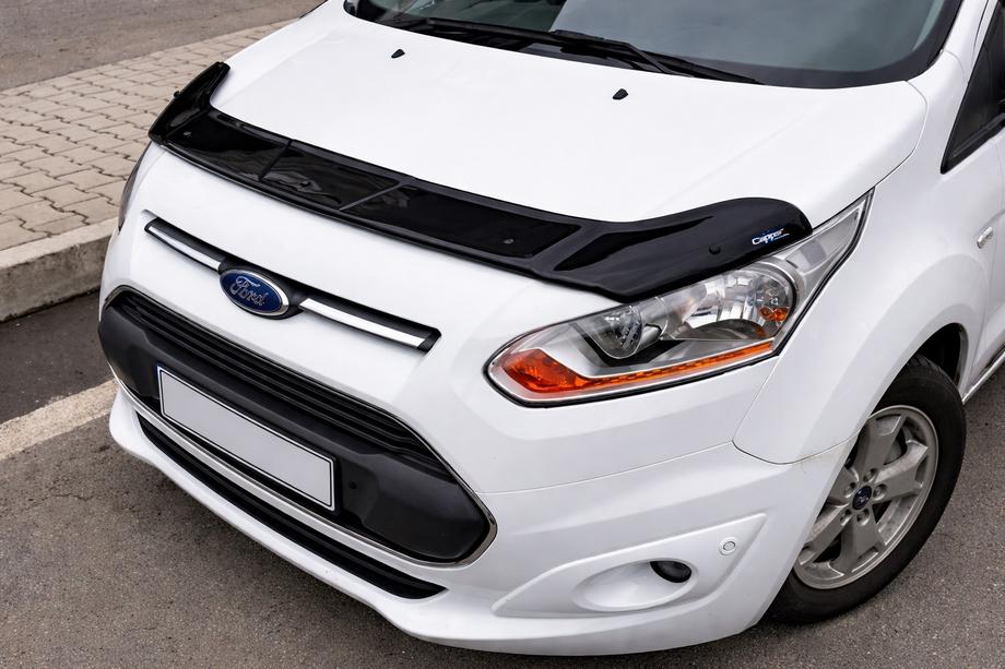 Ford Connect 2014–2021 Deflektor pokrova motorja EuroCap Image
