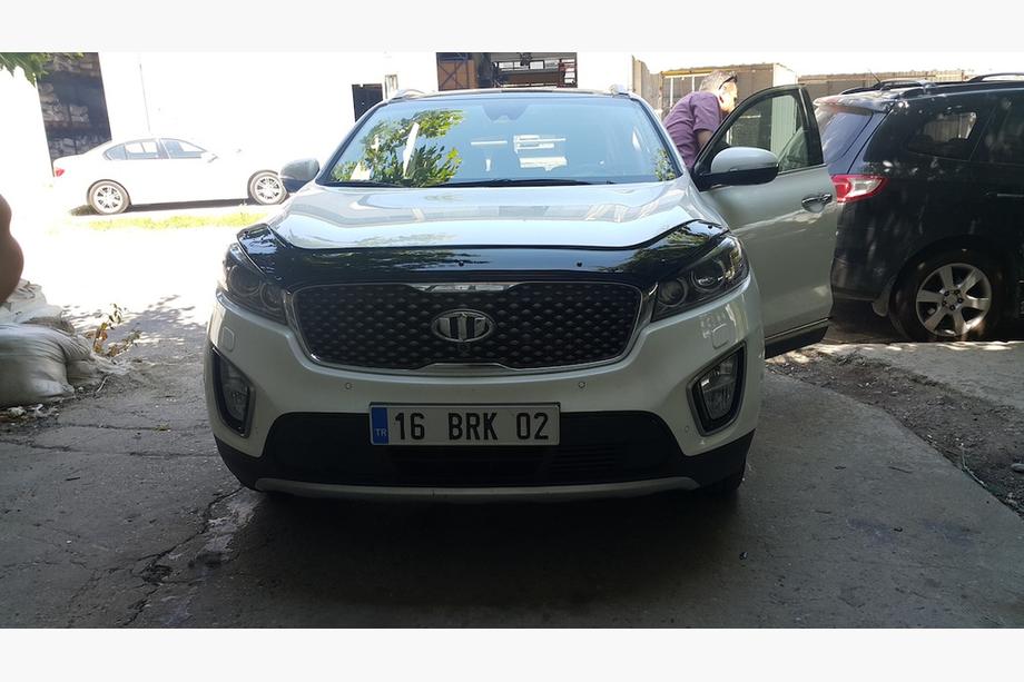 Kia Sorento III UM 2014–2020 Deflektor pokrova motorja (EuroCap) Fotografija 7