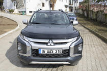 Mitsubishi L200 2015–2024 Deflektor pokrova motorja (2019+, EuroCap) fotografija 15