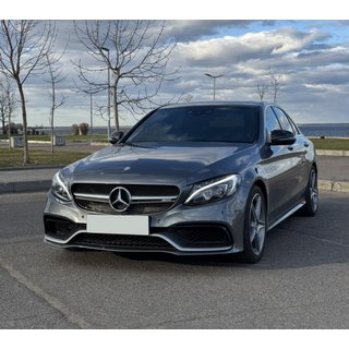 Komplet karoserijskih dodatkov s polnim zadnjim odbijačem (AMG C63-designs 2014-2018) fotografija 1