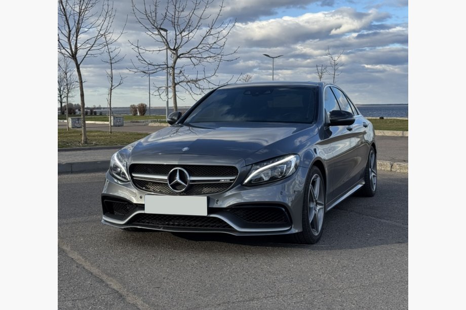 Mercedes C-class W205 2014–2021 Komplet karoserijskih dodatkov s polnim zadnjim odbijačem (AMG C63-designs 2014-2018) Image