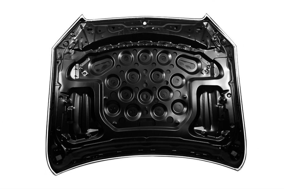 Mercedes C-class W205 2014–2021 Pokrov motorja (aluminij) Fotografija 4