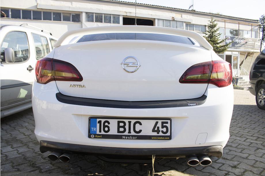 Opel Astra J 2009–2015 Obloga zadnjega odbijača EuroCap (Sedan, ABS) Fotografija 2