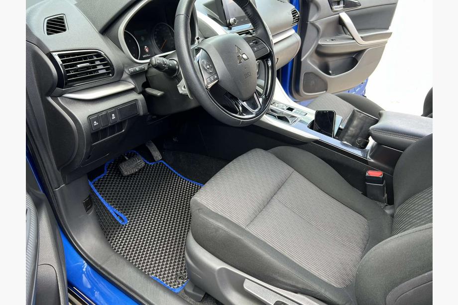 Mitsubishi Eclipse Cross 2017– EVA talne preproge (črne) Image