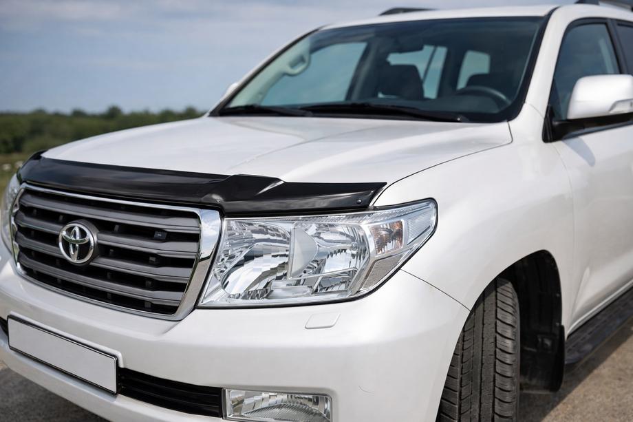 Toyota Land Cruiser 200 2007–2021 Deflektor pokrova motorja 2007-2015 (EuroCap) Image