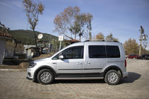 Volkswagen Caddy 2015–2020 Komplet letev in razširitev blatniških lokov fotografija 4