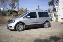 Volkswagen Caddy 2015–2020 Komplet letev in razširitev blatniških lokov fotografija 35