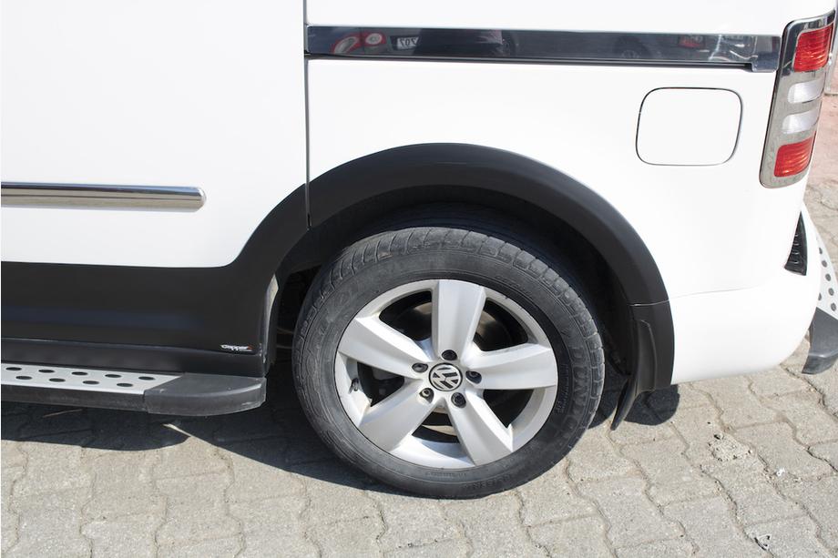 Volkswagen Caddy 2015–2020 Komplet letev in razširitev blatniških lokov 1 vrata, kratka medosna razdalja Fotografija 19