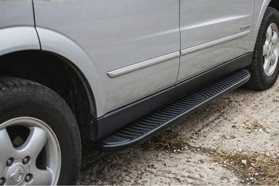 SsangYong Kyron 2005–2014 Stranski pragovi Tayga Black (2 kosa, aluminij) Image