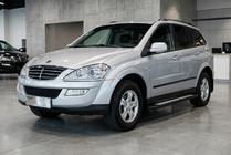 SsangYong Kyron 2005–2014 Stranske stopnice New Vision Black (2 kos, aluminij) fotografija 1