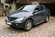SsangYong Action 2005–2018 Stranske stopnice New Vision Black (2 kosa, aluminij) fotografija 1