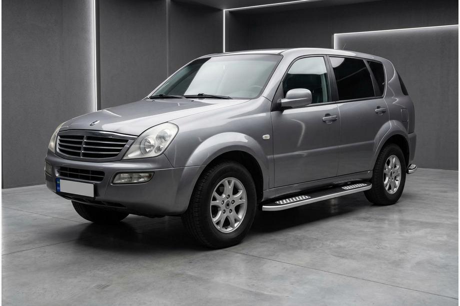 SsangYong Rexton I 2001–2017 Stranske stopnice Tayga V2 (2 kos, aluminij) Image