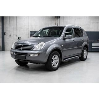 Stranske stopnice New Vision Black (2 kosa, aluminij) SsangYong Rexton I 2001–2017 fotografija 1