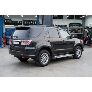 Stranski pragovi New Vision Grey (2 kos, aluminij) Toyota Fortuner 2006–2015 fotografija 1