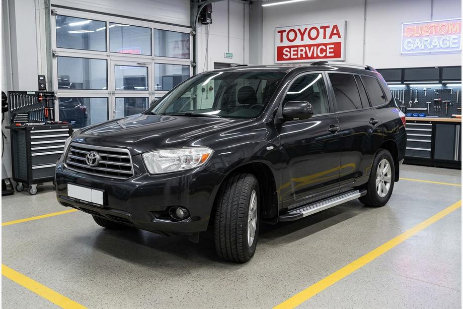 Toyota Highlander 2008–2013 Bočne stopnice New Vision Grey (2 kos, aluminij) Image