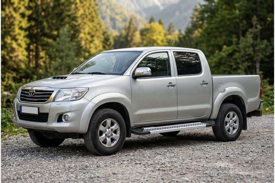 Toyota Hilux 2006–2015 Bočne stopnice New Vision Grey (2 kos, aluminij) Fotografija 1
