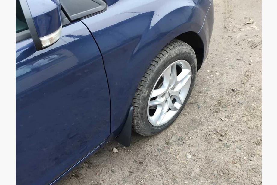 Ford Focus II 2008–2011 Premium HB blatne zavese (4 kos) Fotografija 7