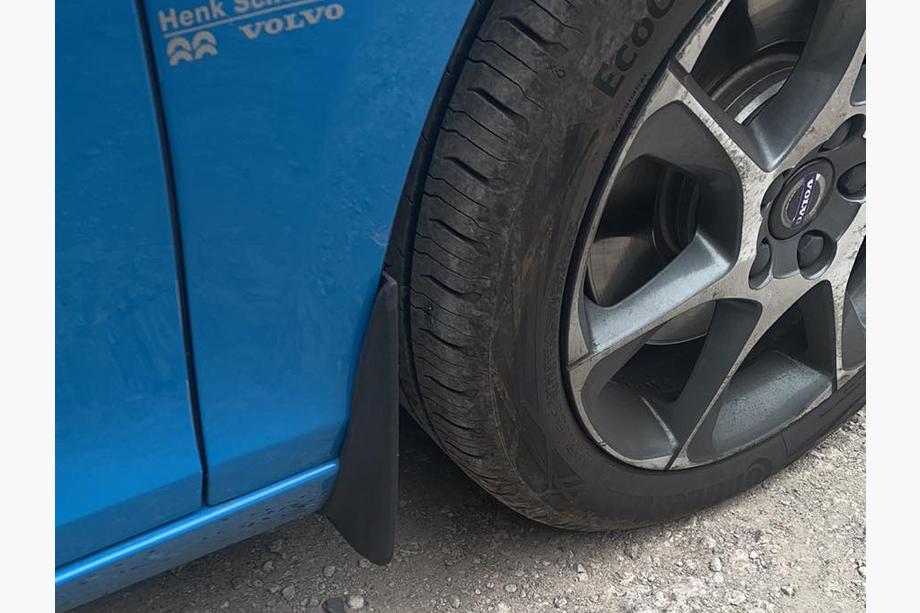 Volvo V40 2012– Blatne zavesice Premium (2012-2016, 4 kos) Image