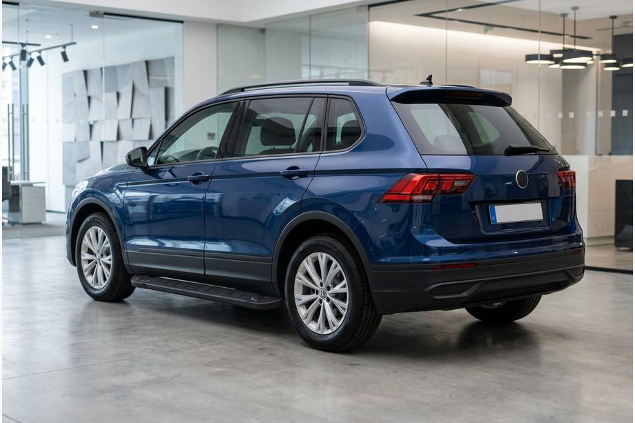 Volkswagen Tiguan 2016–2023 Stranske stopnice RedLine Black (2 kosa, aluminij) Image