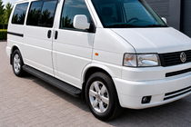 Volkswagen T4 Caravelle/Multivan 1990–2003 Stranski pragovi Tayga Black (2 kosa, aluminij) fotografija 1