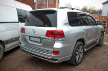 Toyota Land Cruiser 200 2007–2021 Zadnje luči 2016-2021 (OEM standard) Zadnja desna notranja luč (na pokrovu prtljažnika) fotografija 7