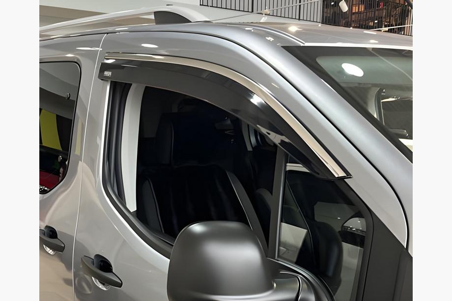 Opel Combo 2019– Vetrniki z kromiranim trakom (2 kos, Niken) Image
