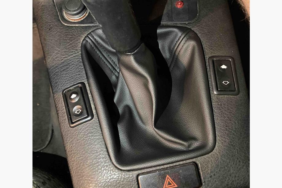 BMW serija 3 E36 1990–2000 OEM manšeta prestavne ročice (umetno usnje) Fotografija 2