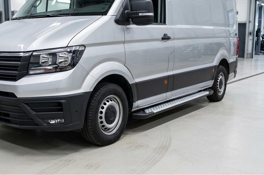 Volkswagen Crafter 2016– Stranske stopnice Allmond Grey (2 kosa, aluminij) Dolga/Ekstra dolga Image