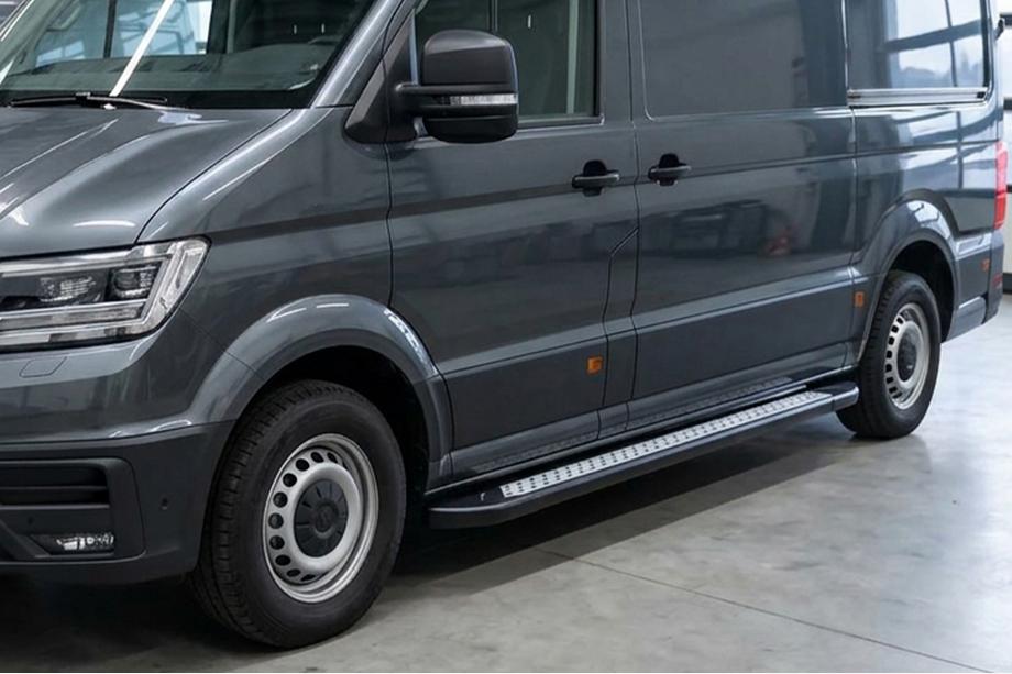 Man TGE 2017– Stranske stopnice New Vision Black (2 kosa, aluminij) Dolga/Ekstra dolga Image