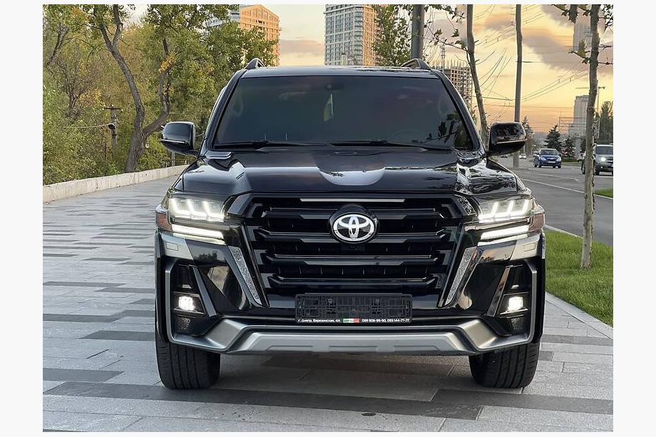 Toyota Land Cruiser 200 2007–2021 Sprednji žarometi 2016+ (LX-Design) Fotografija 6