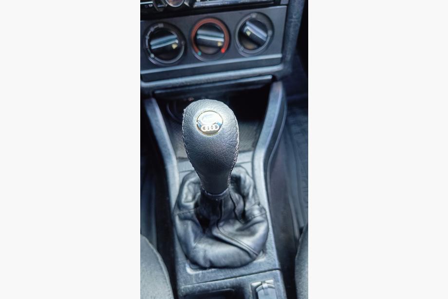 Audi Prestavna ročica V2 (usnje) Fotografija 3