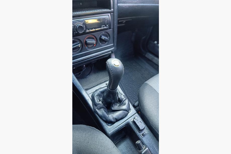 Audi Prestavna ročica V2 (usnje) Fotografija 4