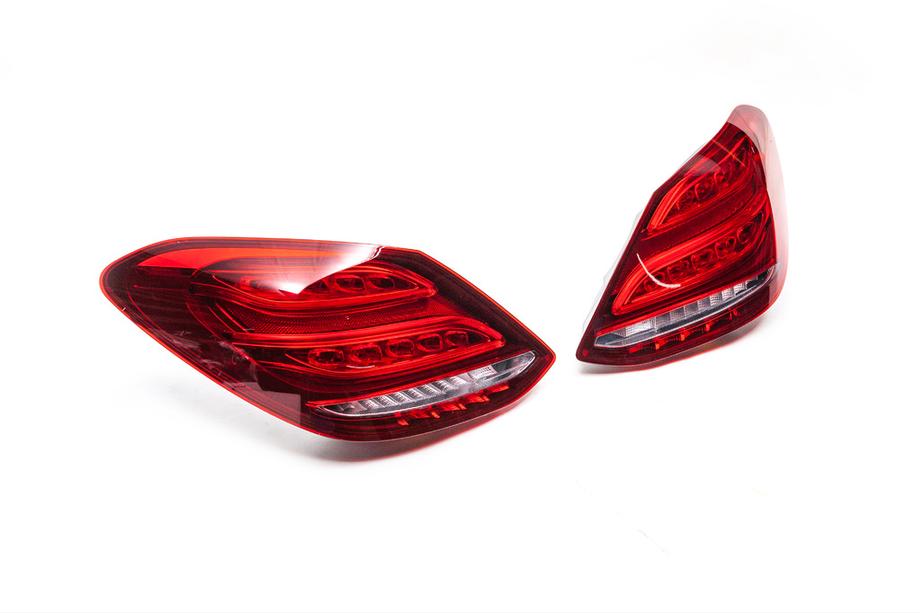 Mercedes C-class W205 2014–2021 Zadnje luči 2014-2018 (2 kos) Fotografija 3