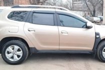 Renault Duster 2018–2024 Deflektorji oken (4 kosi, HIC) fotografija 2