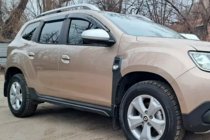 Renault Duster 2018–2024 Deflektorji oken (4 kosi, HIC) fotografija 1